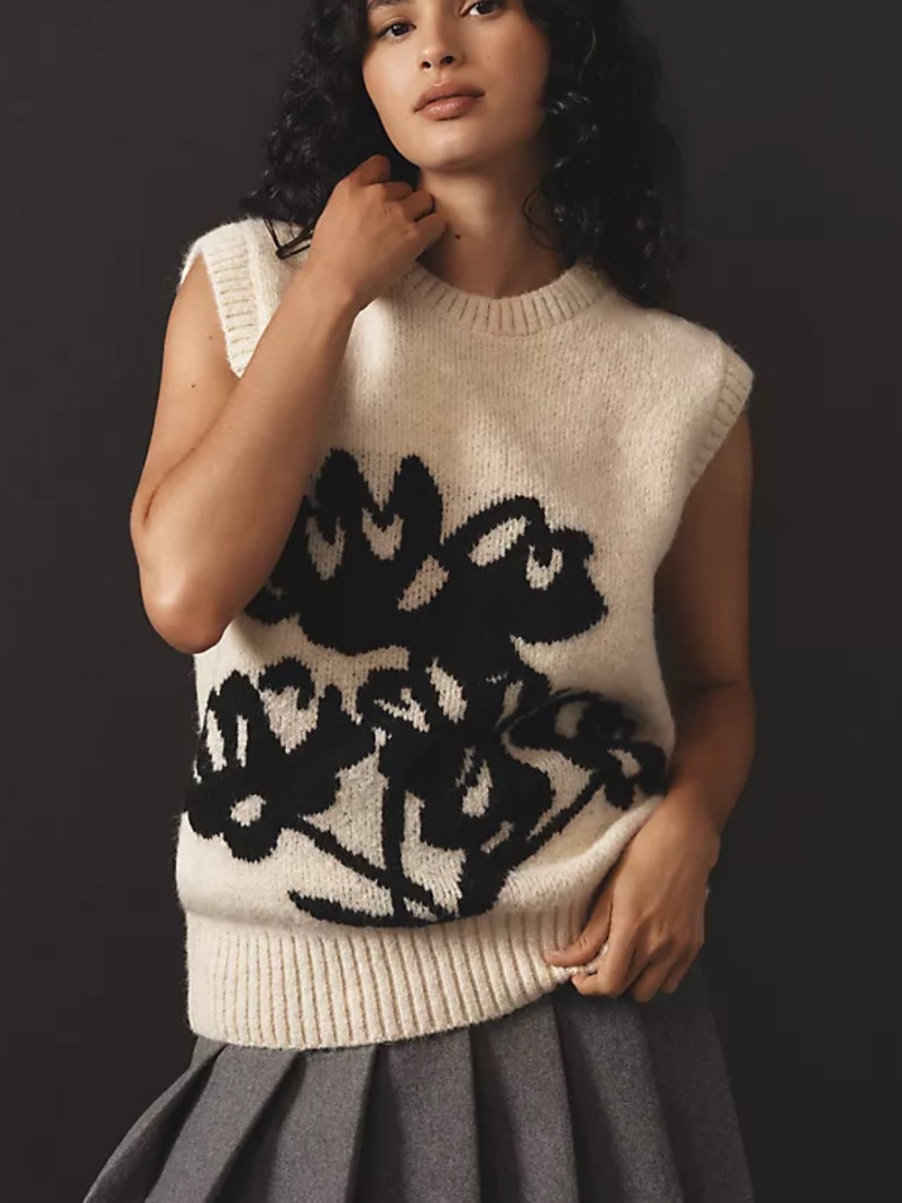 Maeve Anthropologie Graphic Flower Sweater Vest OVERSIZED Cream Color Sz S -NEW